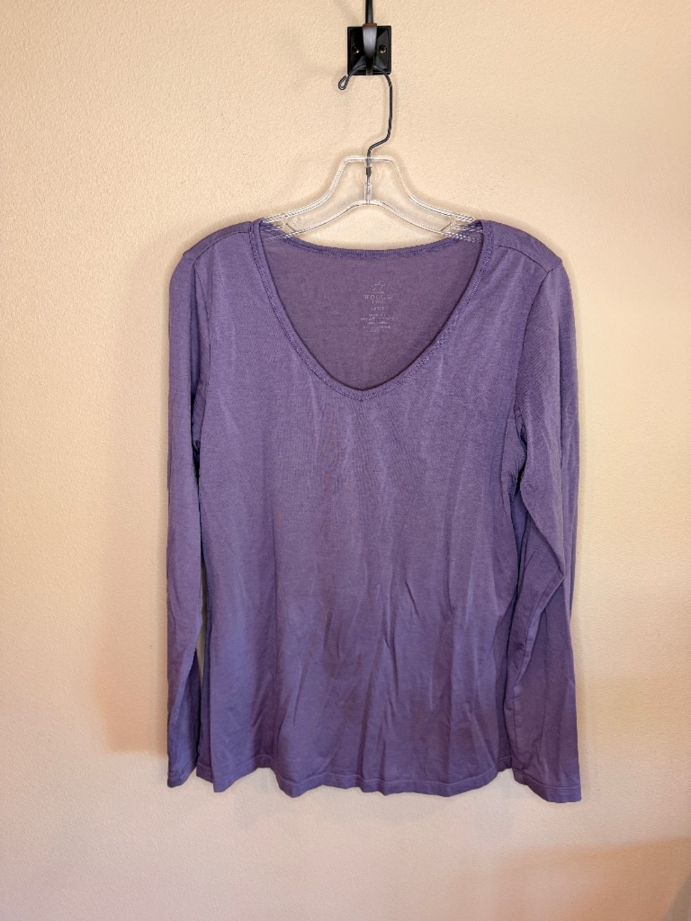 WOOLX Layla V Neck Top. Purple. Size Large